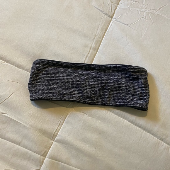 Lululemon Running Headband - Picture 2 of 3